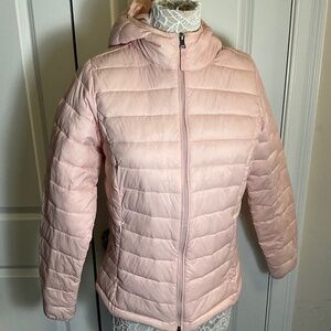 Amazon Essential light pink lightweight puffer jacket M